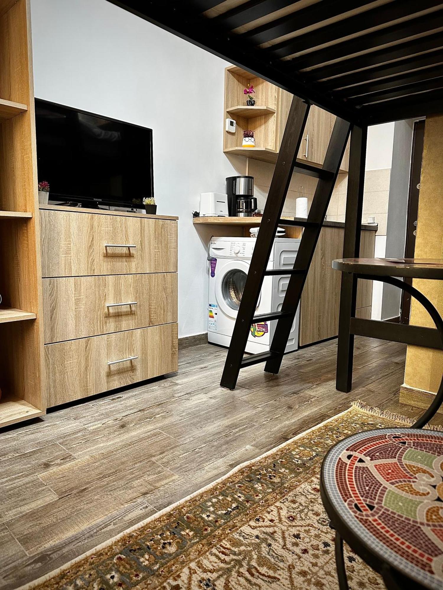 Ada'S Luxury Apartament&Studio - Old City Brašov Exteriér fotografie