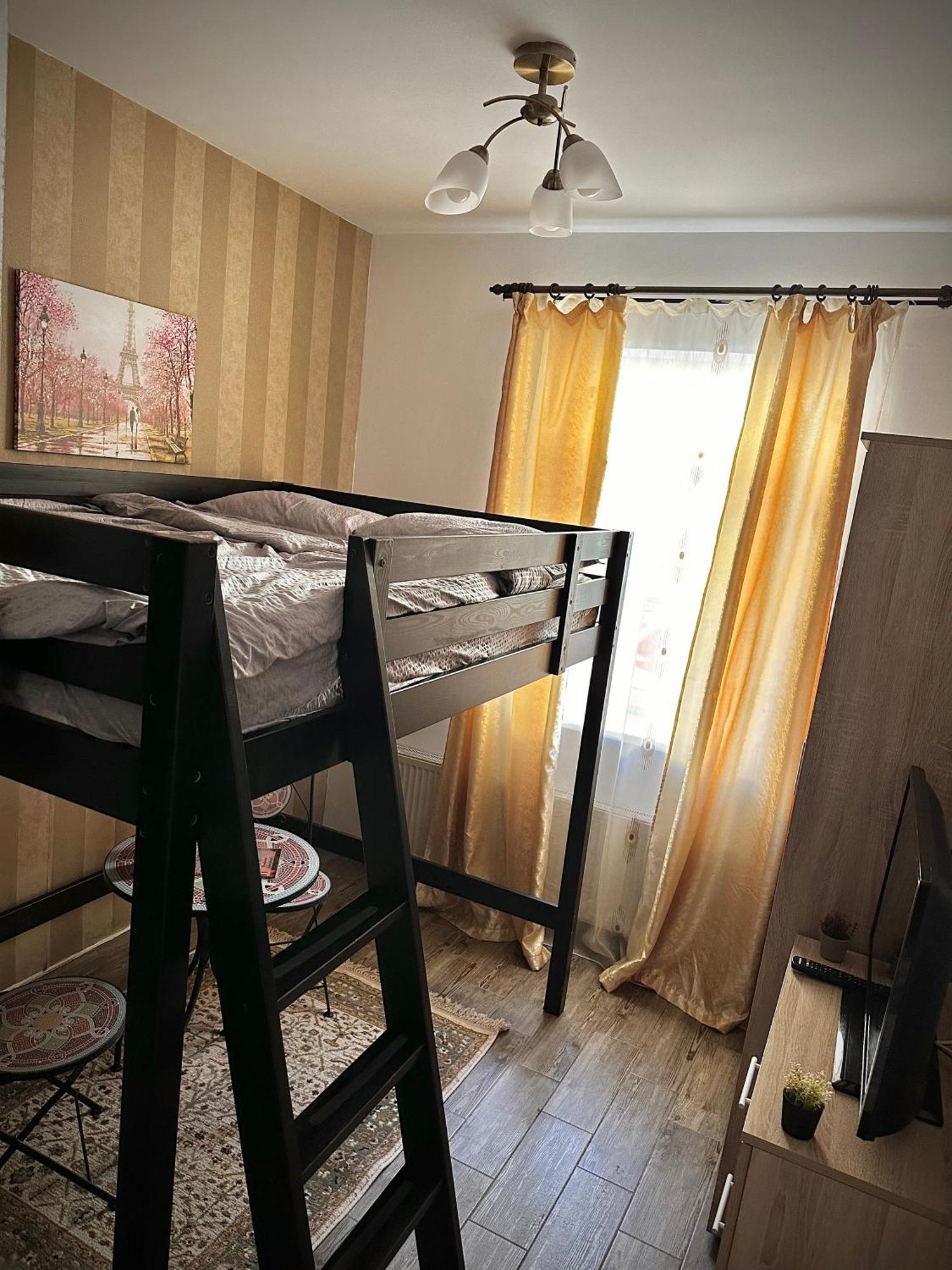 Ada'S Luxury Apartament&Studio - Old City Brašov Exteriér fotografie