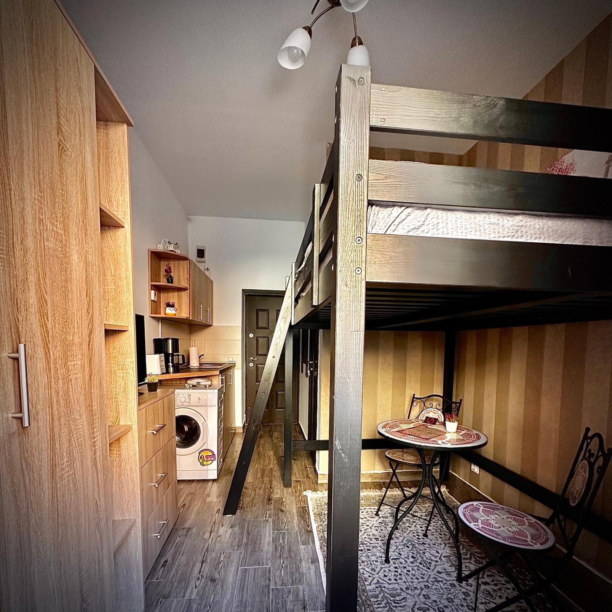 Ada'S Luxury Apartament&Studio - Old City Brašov Exteriér fotografie