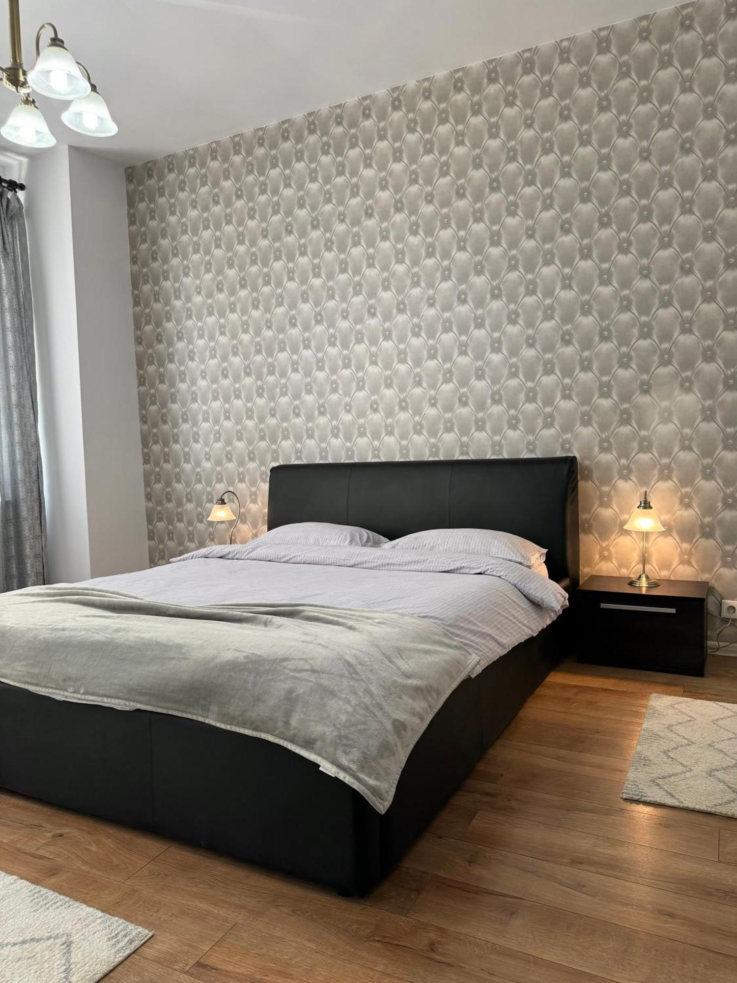 Ada'S Luxury Apartament&Studio - Old City Brašov Exteriér fotografie